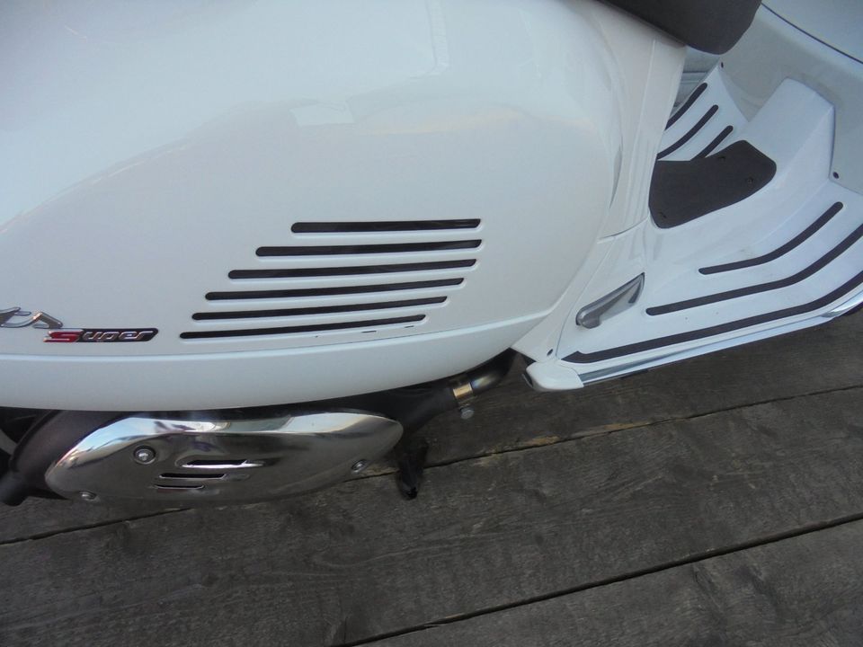 Vespa GTS 300 Super E5 NR192