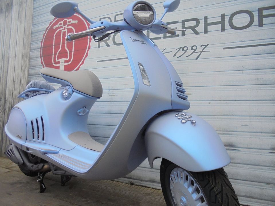 Vespa 946 125 Snake Edition E5