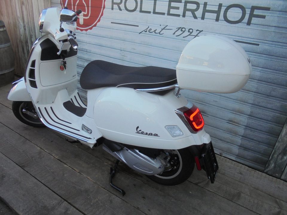 Vespa GTS 300 Super E5 NR192