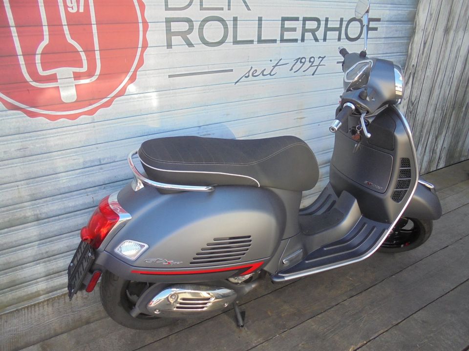 Vespa GTS 300 SuperSport RST NR 245