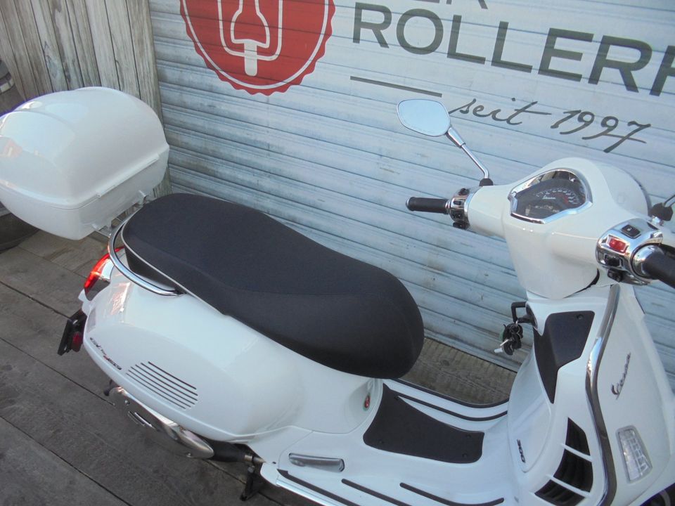 Vespa GTS 300 Super E5 NR192