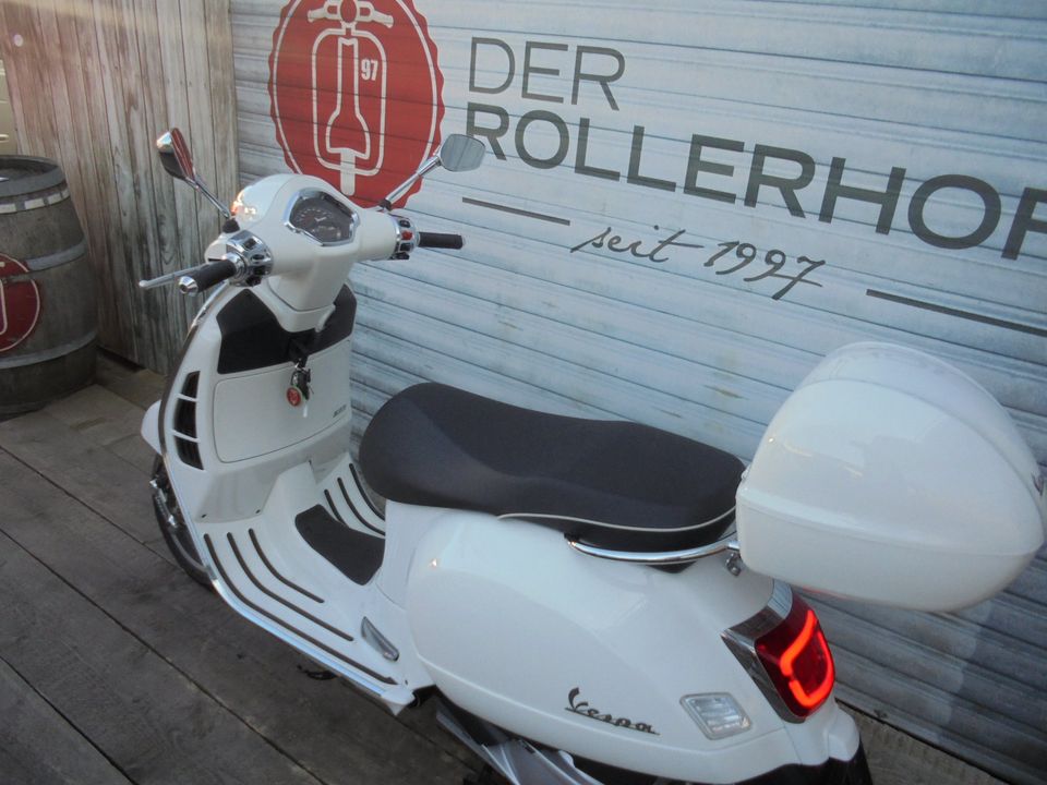Vespa GTS 300 Super E5 NR192