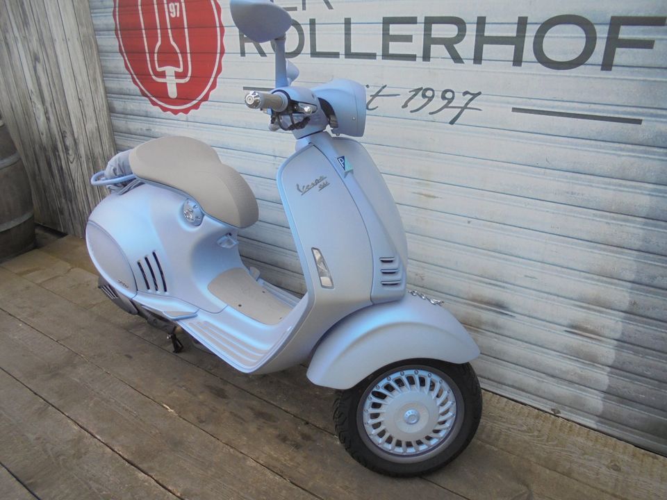 Vespa 946 125 Snake Edition E5