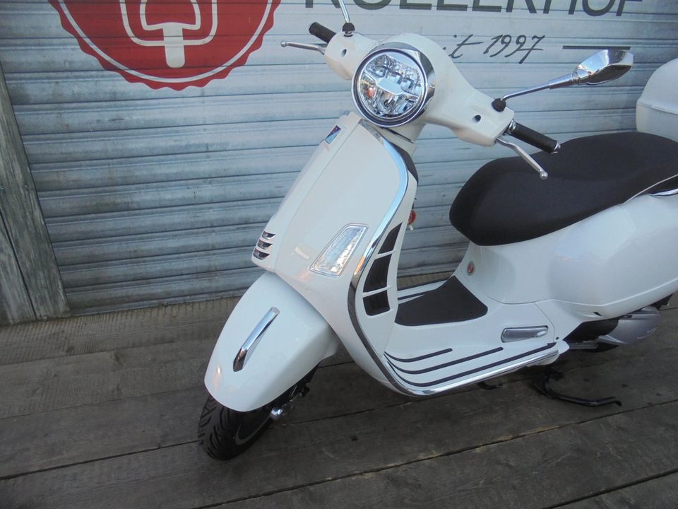 Vespa GTS 300 Super E5 NR192