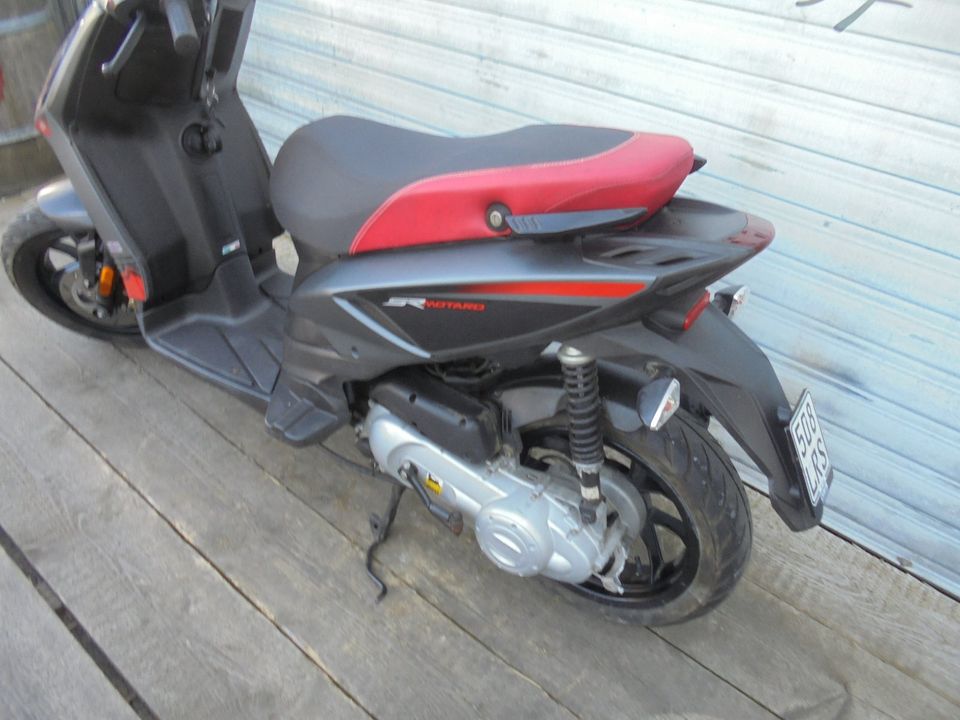 Aprilia SR 50 Motard 2 Takt NR 439