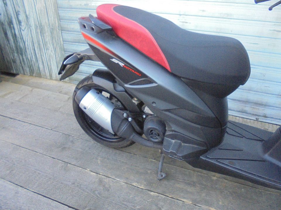 Aprilia SR 50 Motard 2 Takt NR 439