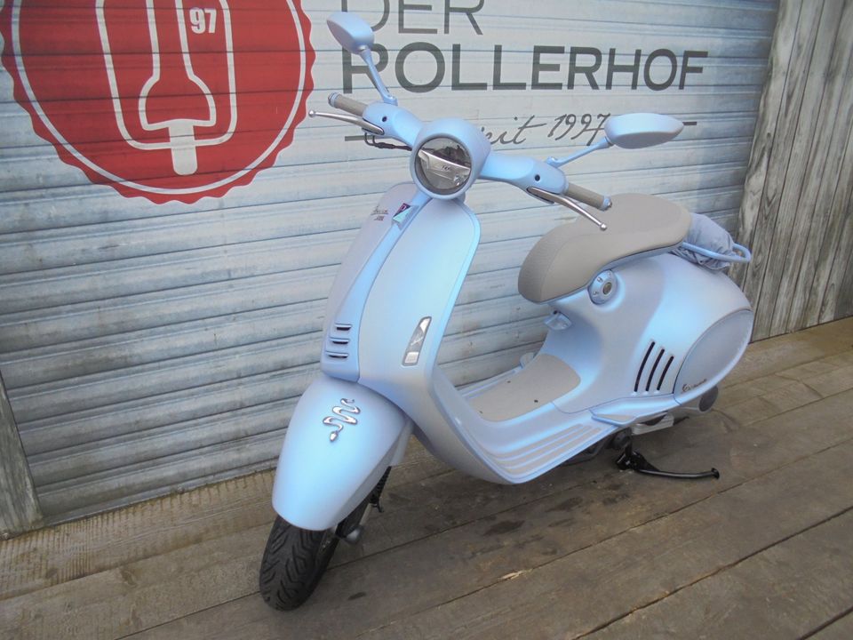 Vespa 946 125 Snake Edition E5