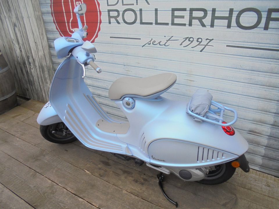 Vespa 946 125 Snake Edition E5