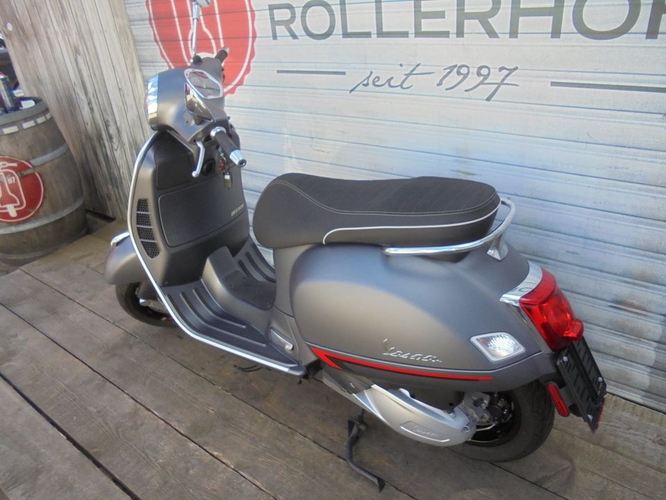 Vespa GTS 300 SuperSport RST NR 245