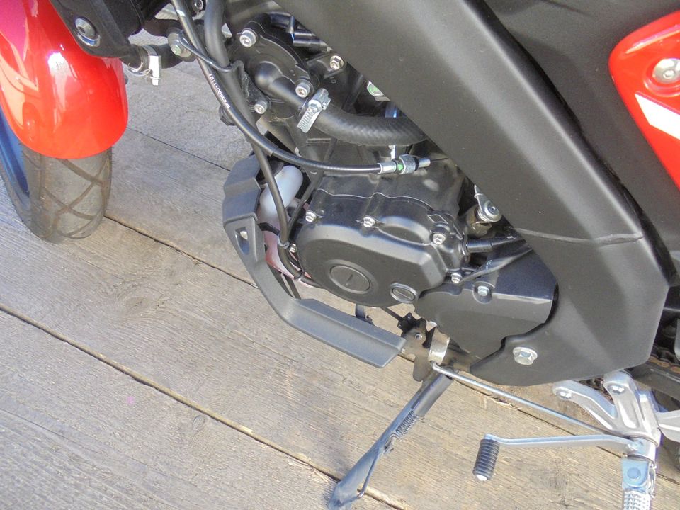 Yamaha MTM 125 E5 wie neu NR 365