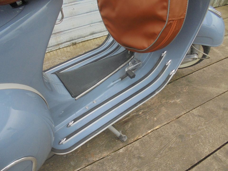 Vespa VBB 150 2T mit 125 ccm Zulassung NR 80