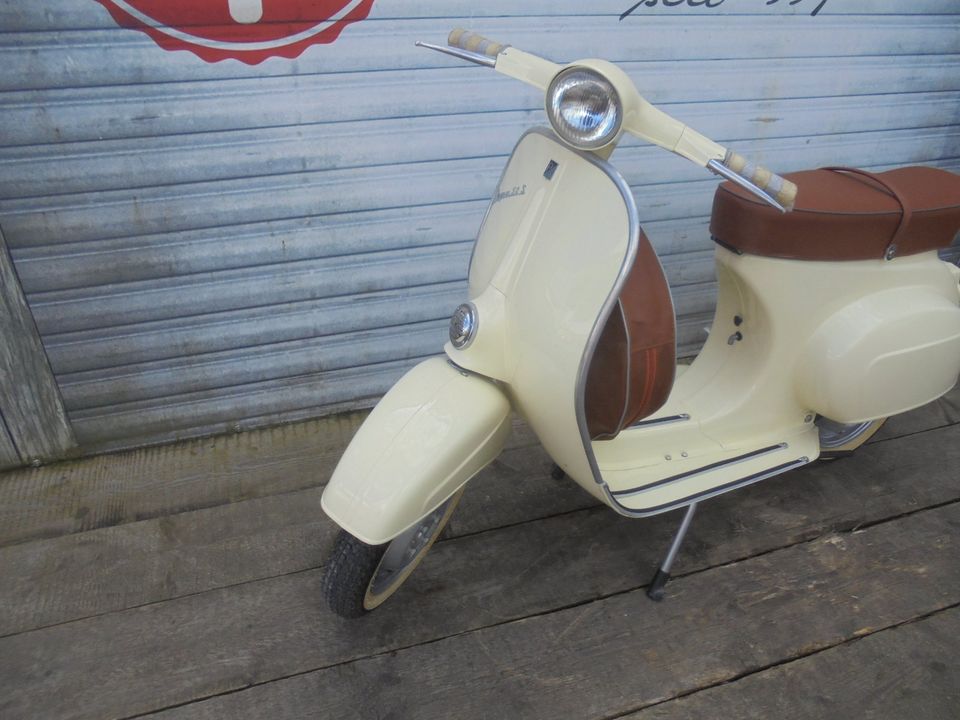 Vespa Primavera V 50 ccm NR 99