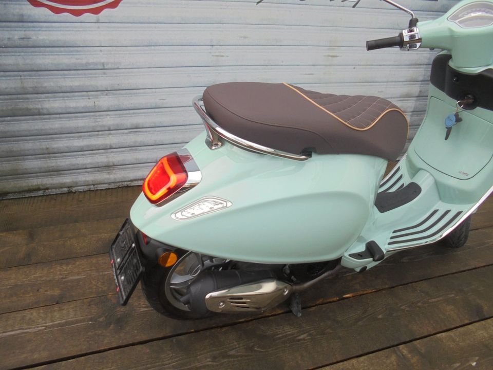 Vespa Primavera 125 ccm NR 330
