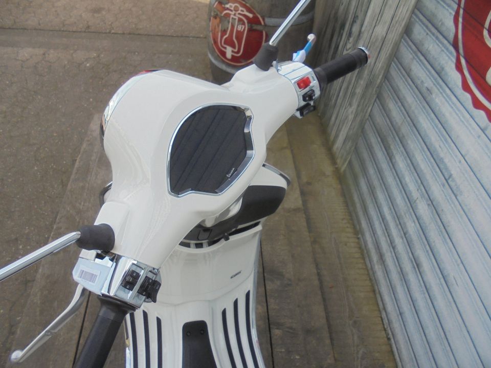 Vespa Primavera 125 RST ABS E5+ FL Neu