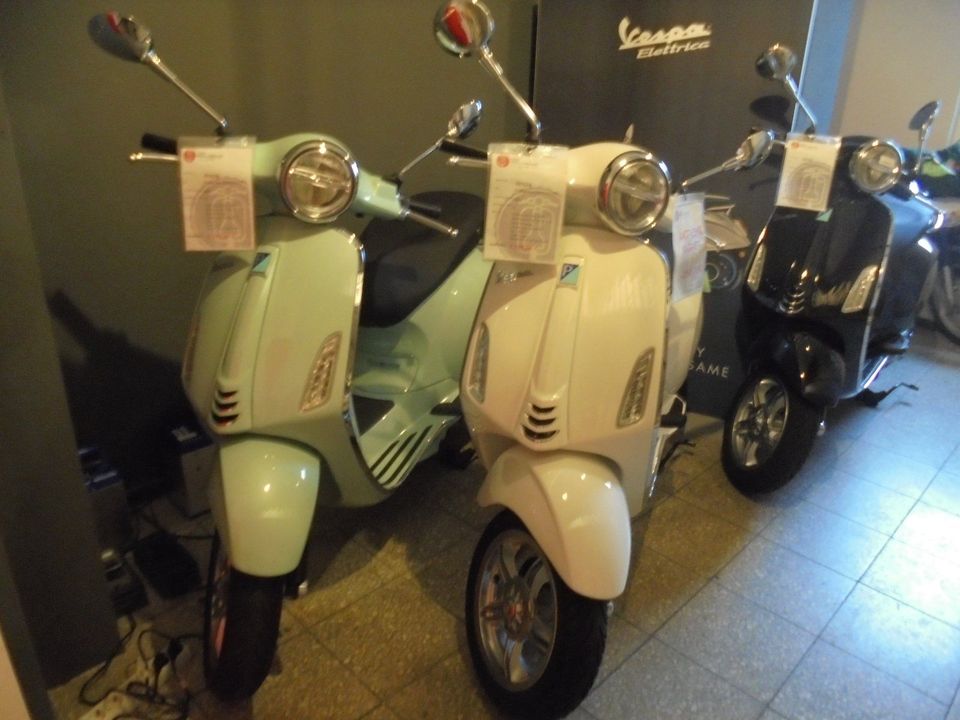 Vespa Primavera Elettrica 45 Neu