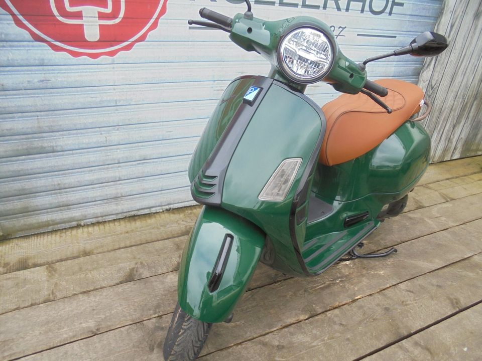 Vespa GTS 125 Super Sport RH EDITION E5+ Porsche Irishgreen NR578