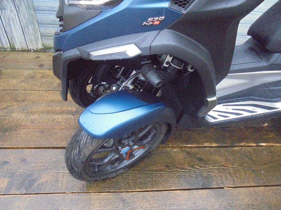 Piaggio MP3 530 HPE Exclusive E5+ NR 305