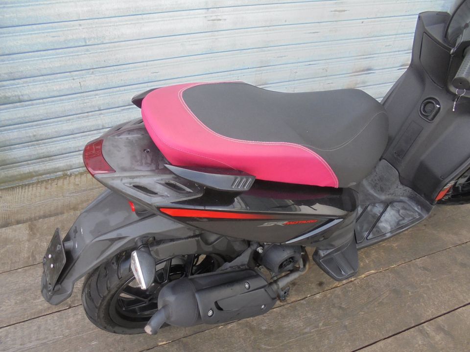Aprilia SR 50 Motard 2 Takt NR 566