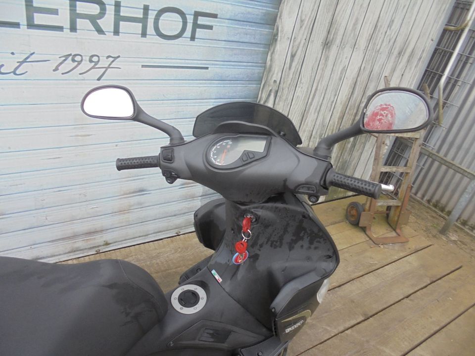 Piaggio Gilera Runner 50 2 Takt Black Soul original NR 587