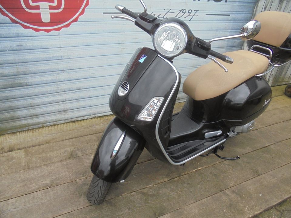 Vespa GTS 125 ccm NR125
