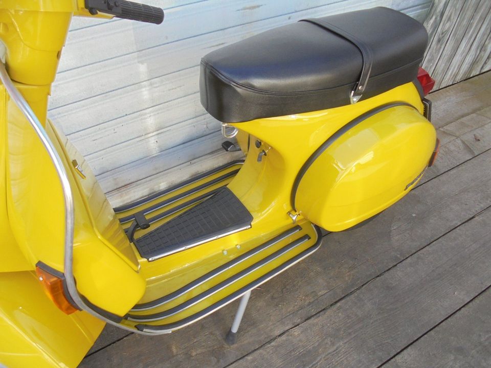 Vespa PX 125 P 125 X NR 242