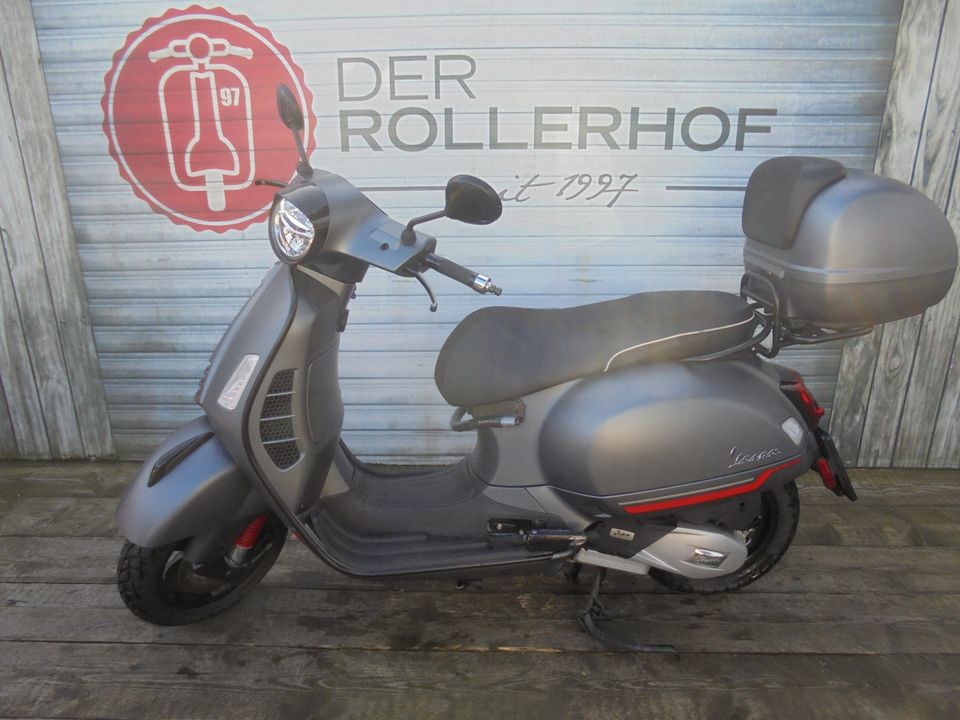 Vespa GTS 125 Super Sport NR 245