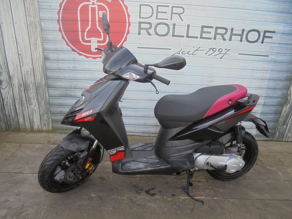 Aprilia SR 50 Motard 2 Takt NR 566
