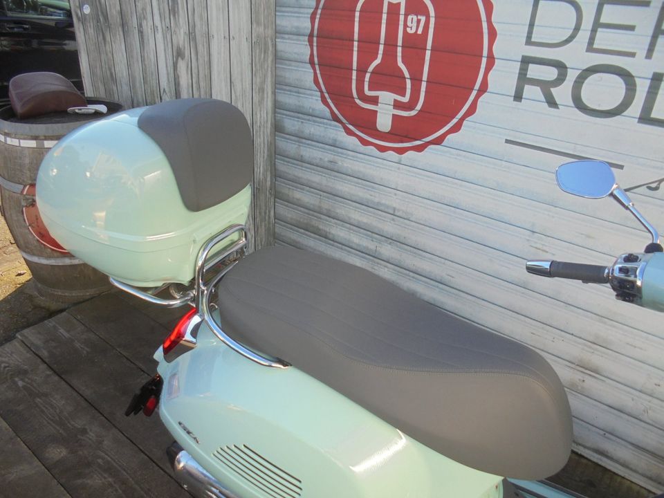 Vespa GTS 125 Super Sport NR 250