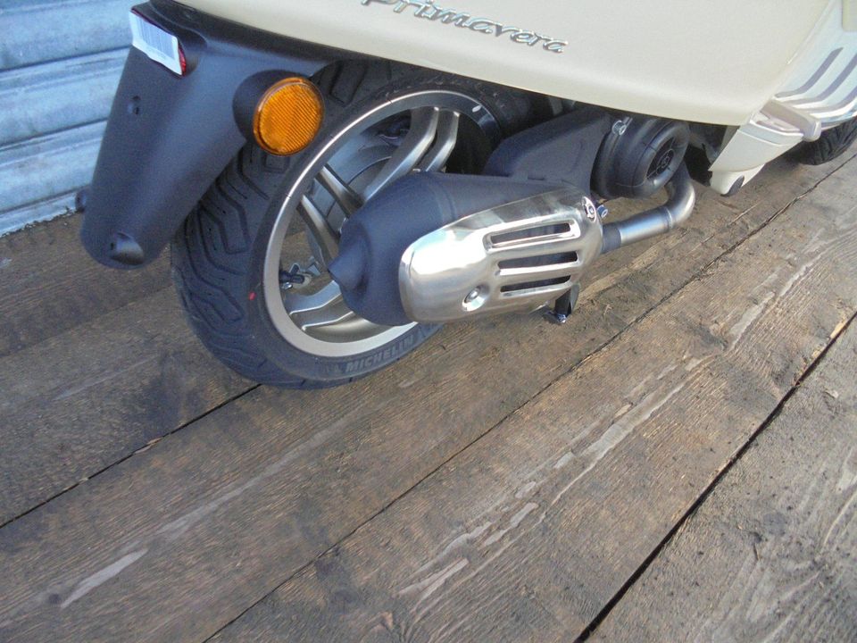 Vespa Primavera S 50 E5+ FL Neu