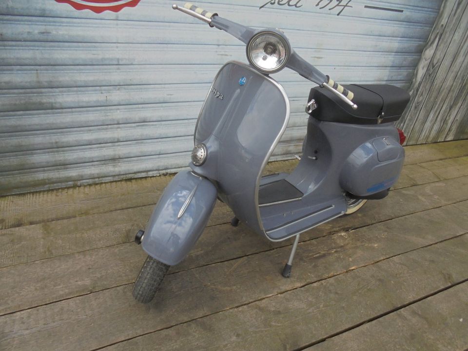Vespa Primavera ET3 125 ccm NR 93