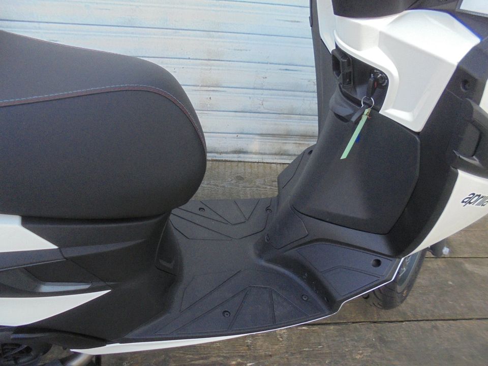 Aprilia SXR 50 4 Takt E5+ Neu