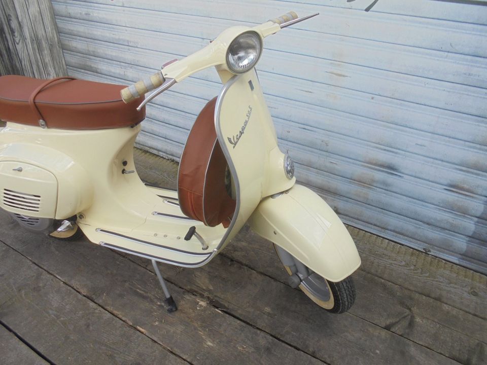 Vespa Primavera V 50 ccm NR 99