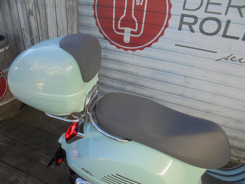 Vespa GTS 125 Super Sport NR 250