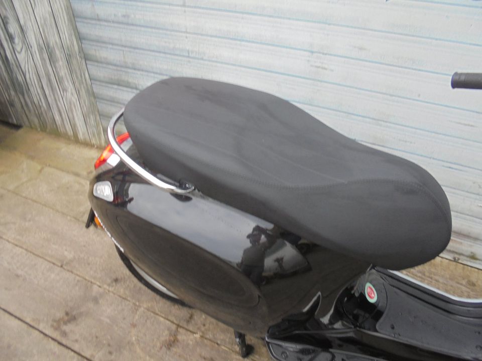 Vespa Primavera Elettrica 45 wie Neu NR 000