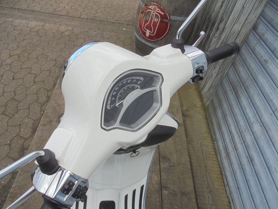 Vespa Primavera 50 4T iGet E5 Edition NR 000