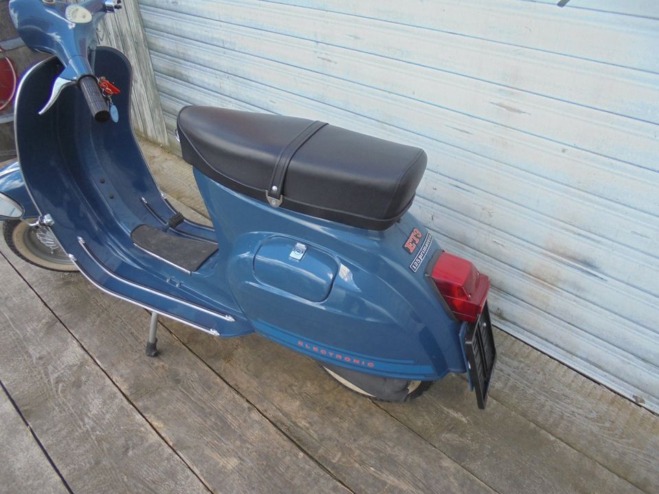Vespa Primavera 125 ccm NR 305