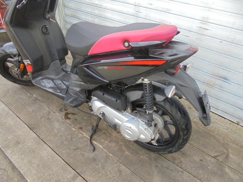 Aprilia SR 50 Motard 2 Takt NR 566