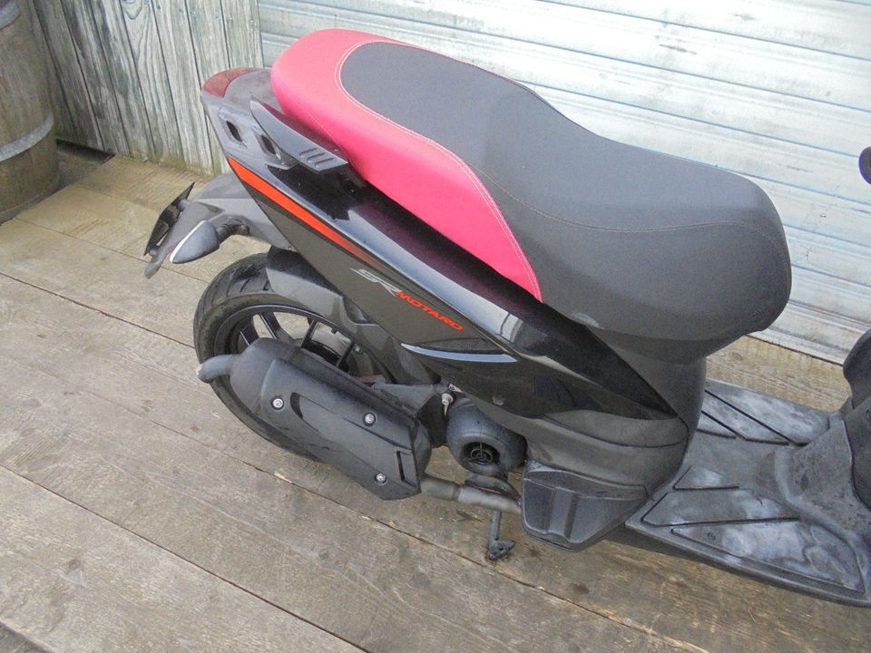 Aprilia SR 50 Motard 2 Takt NR 566