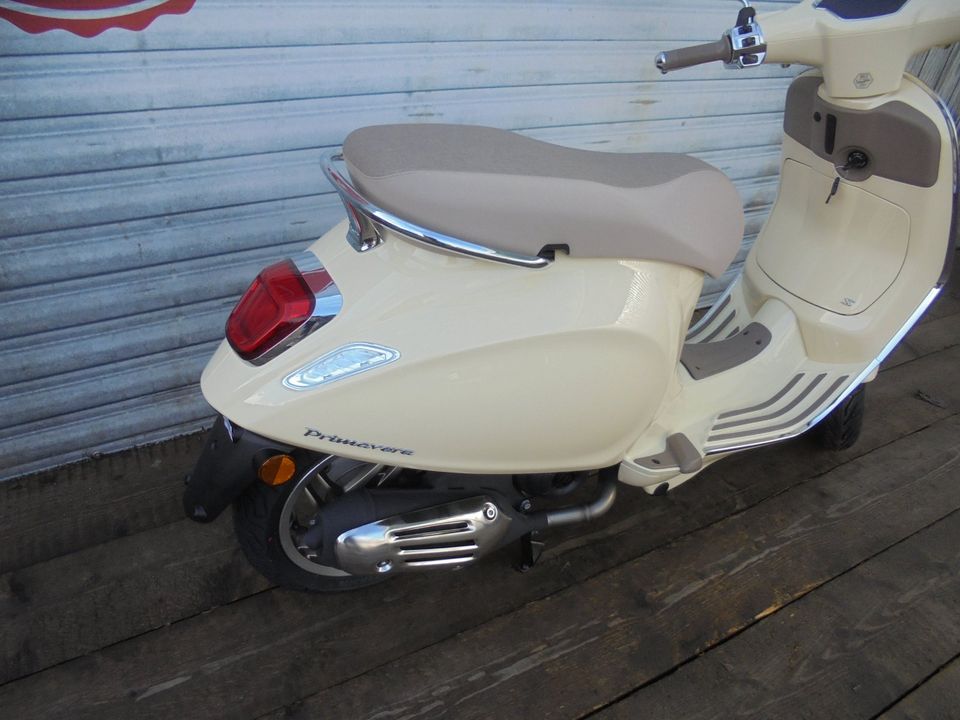 Vespa Primavera S 50 E5+ FL