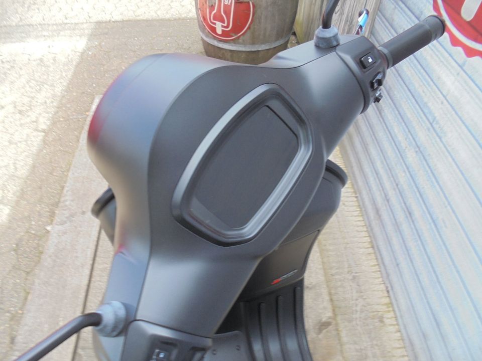 Vespa GTS 125 Super Sport FL E5+ Keyless