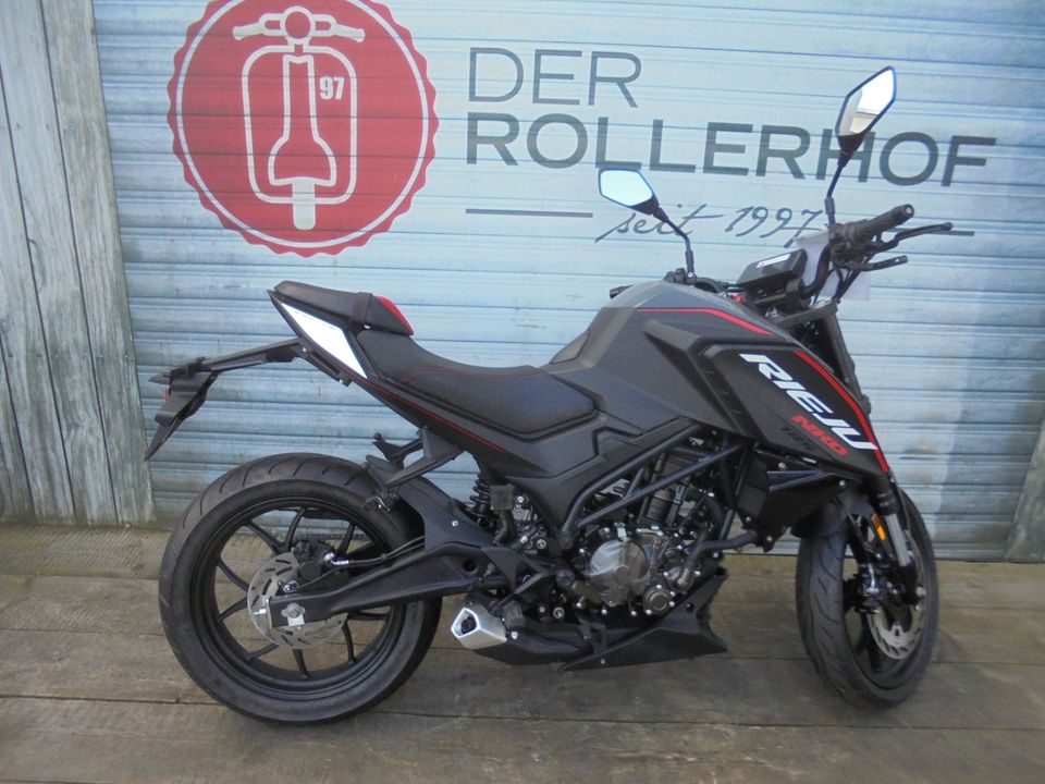 RIEJU Naked NKD 125 R Neu