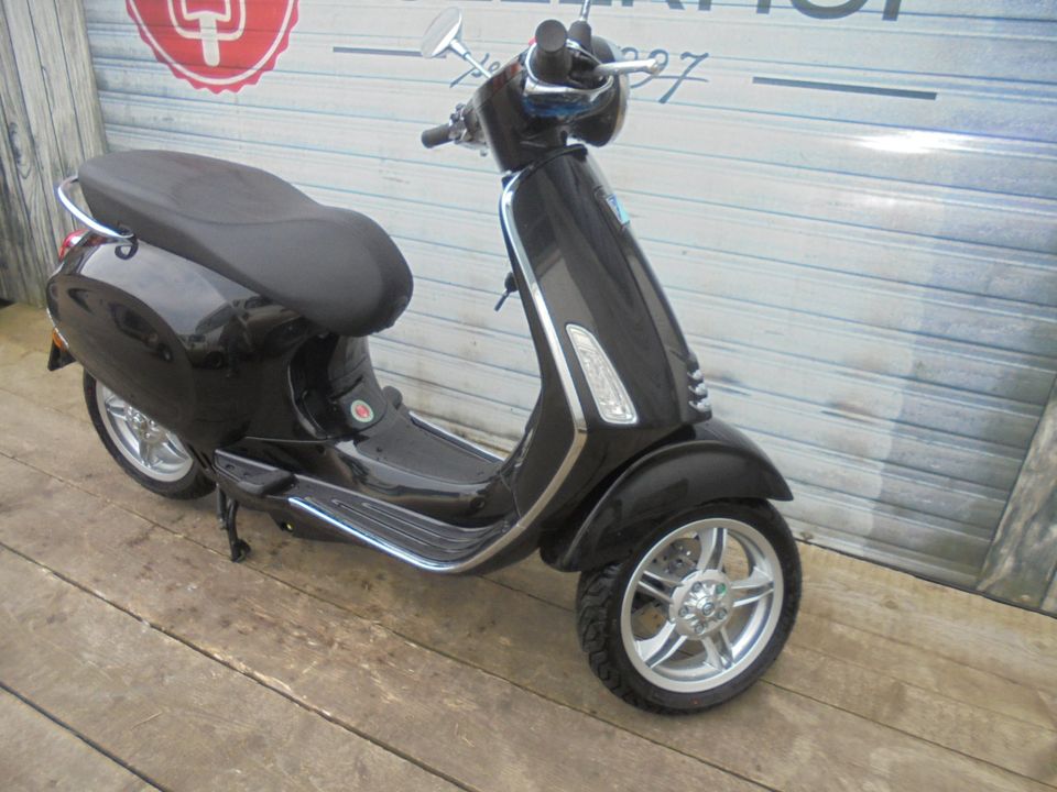 Vespa Primavera Elettrica 45 wie Neu NR 000