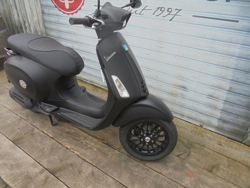 Vespa Sprint 50 4T iGet Notte NR 114