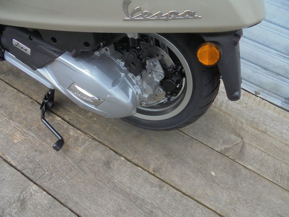 Vespa Primavera 150 RST ABS E5+ FL Neu