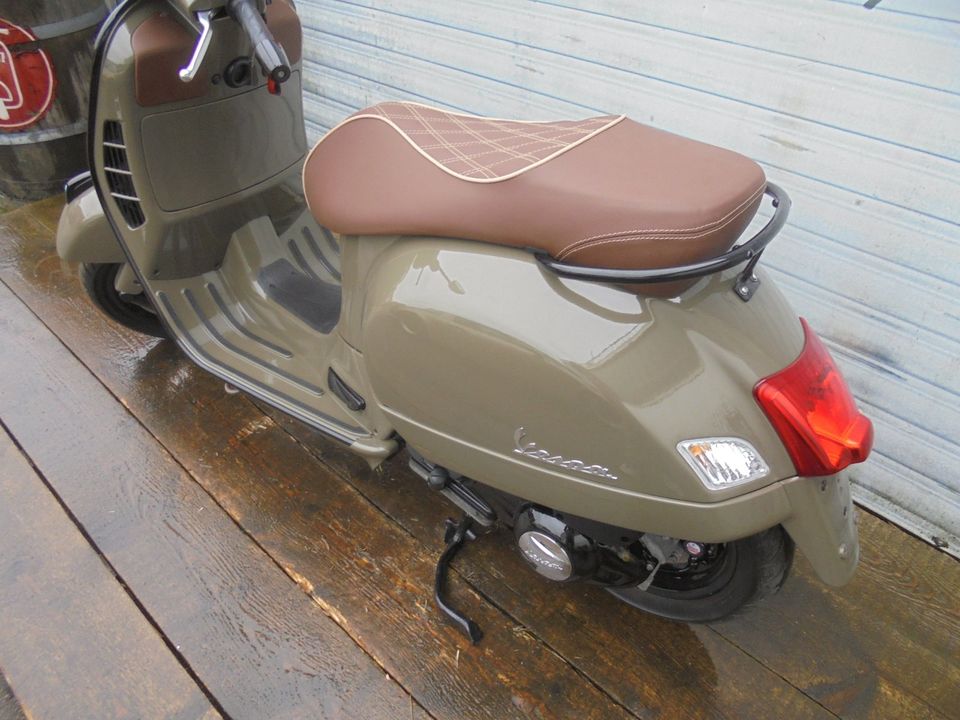 Vespa GTS 300 RH Edition NR65