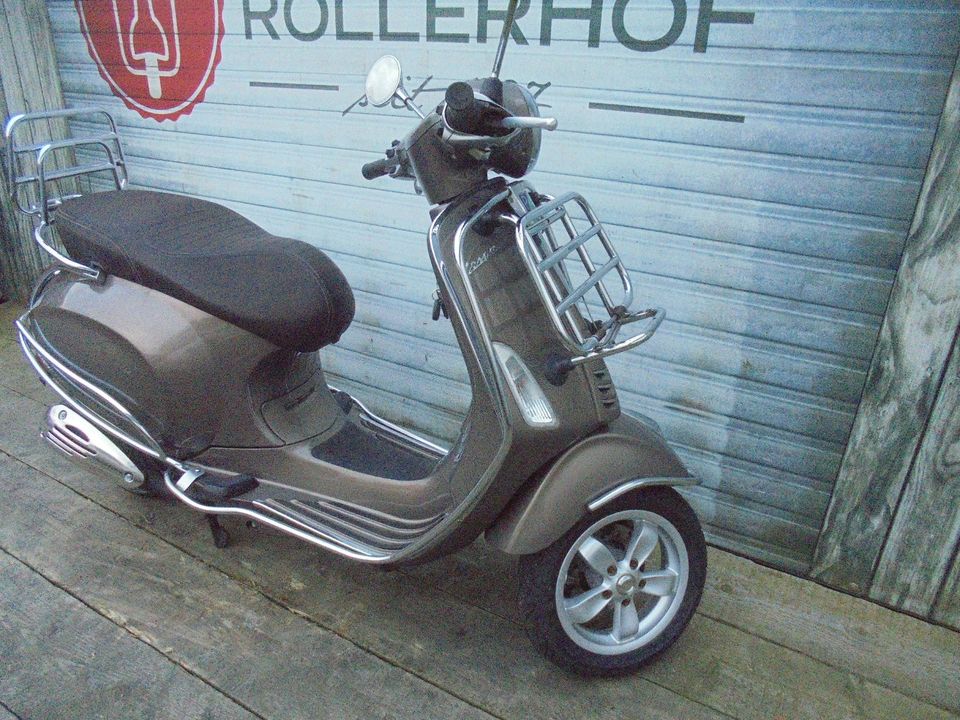Vespa Primavera 50 4 Takt Touring NR 000
