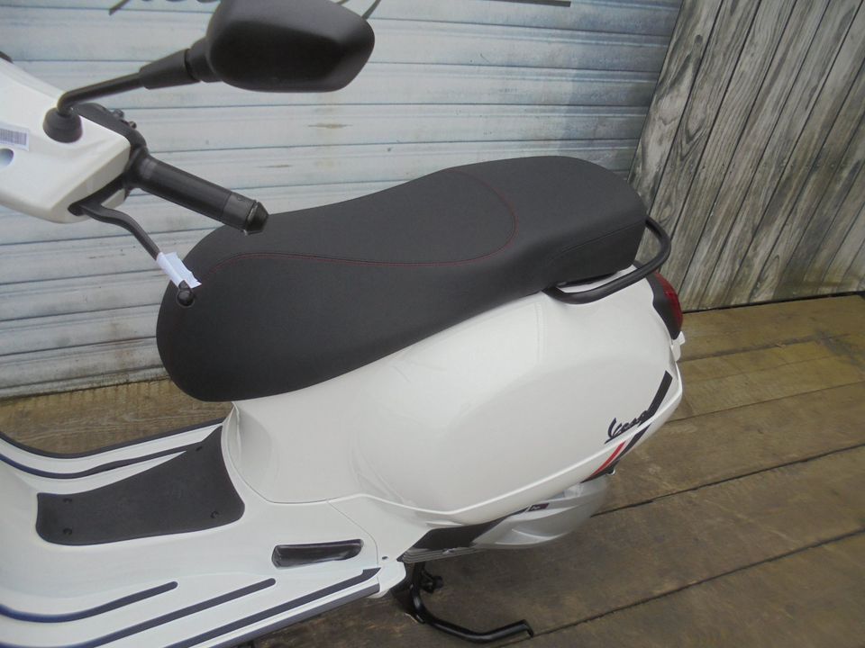 Vespa GTS 310 Super Sport E5+ Keyless MY 2026 Neu