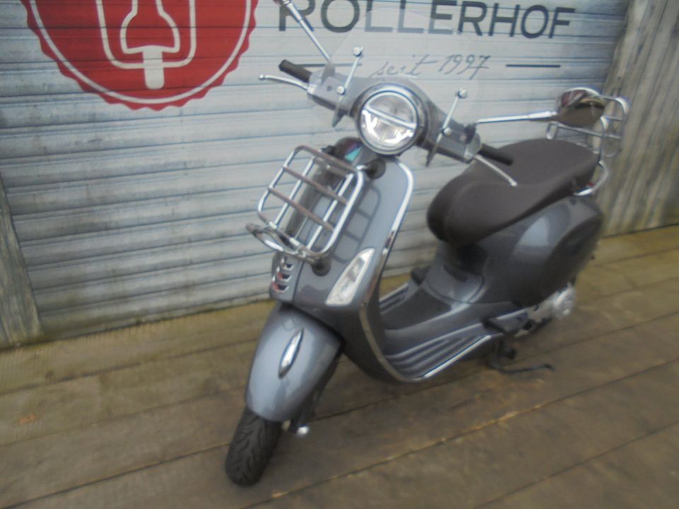 Vespa Primavera 50 4T iGet E5 NR 490