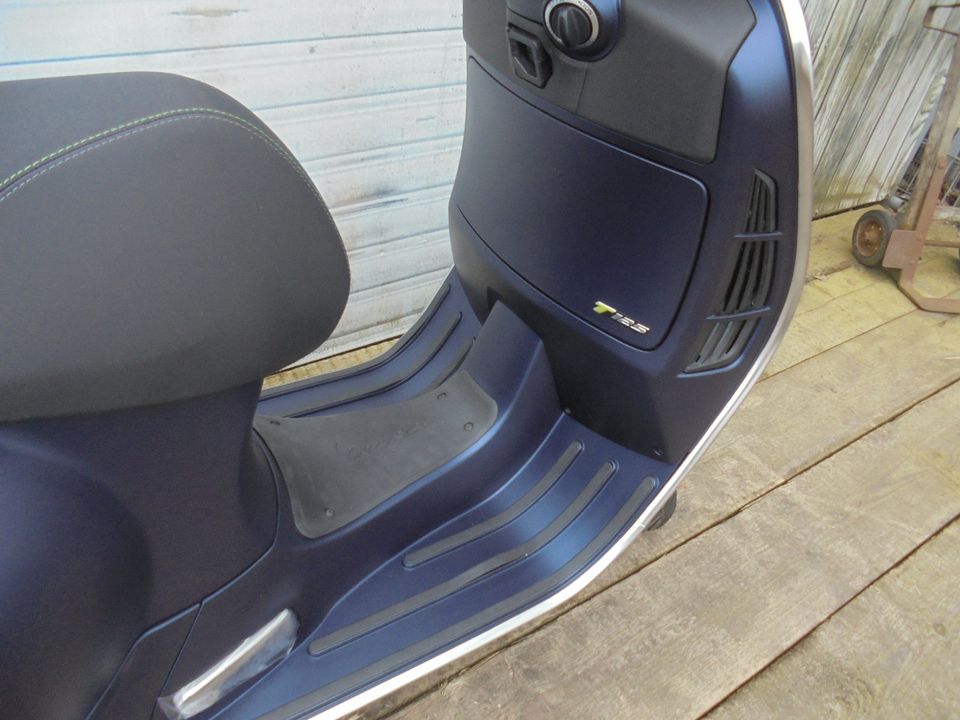 Vespa GTS 310 Super TECH FL E5+ Keyless Neu