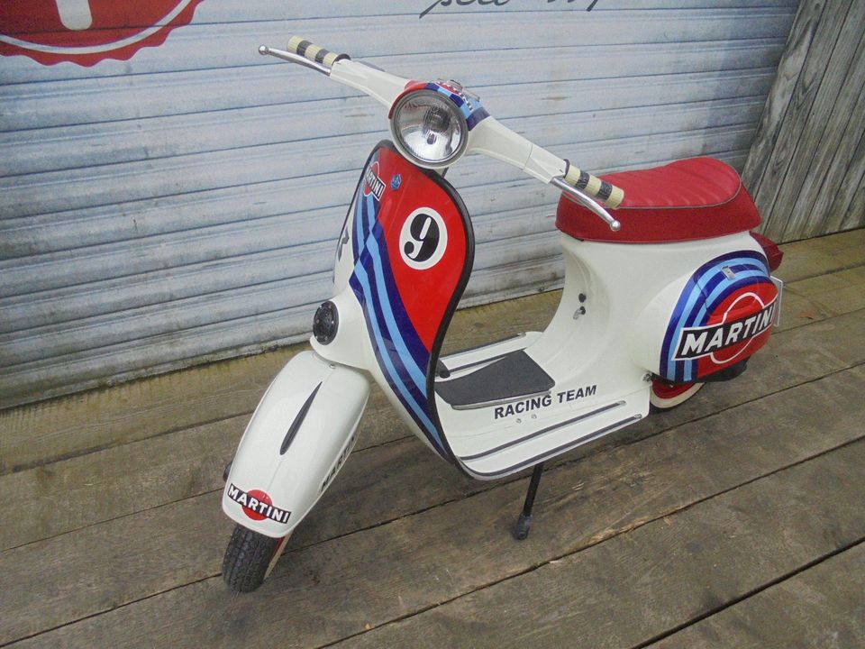 Vespa Primavera ET3 125 ccm Martini Racing NR 403/404